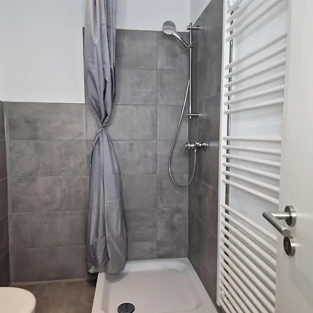 Apartmán Meribu H1 Fuer Monteure Und Arbeiter