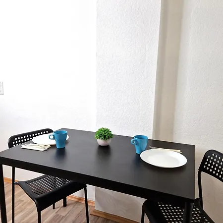 Apartmán Meribu H1 Fuer Monteure Und Arbeiter *