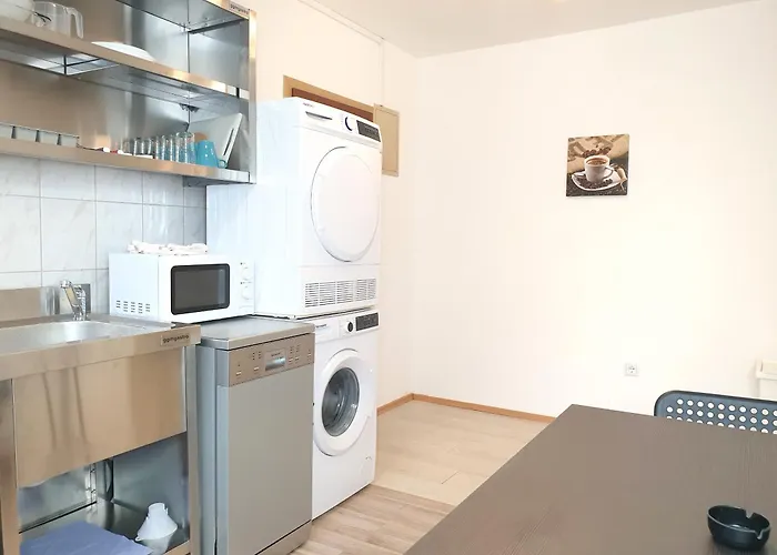 Meribu H1 Fuer Monteure Und Arbeiter Lejlighed *